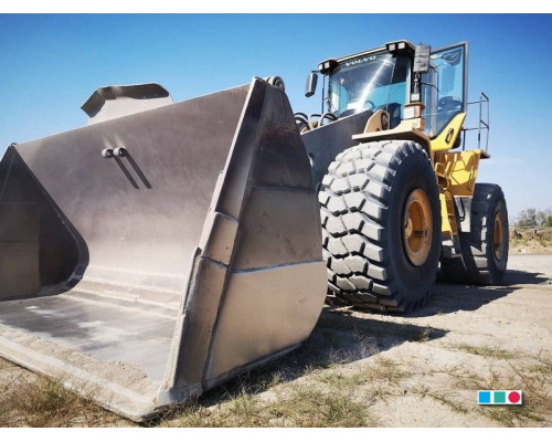 29.5R25 BKT EARTHMAX SR 41 208A2/200B E-4/L-4 **/* CR TL