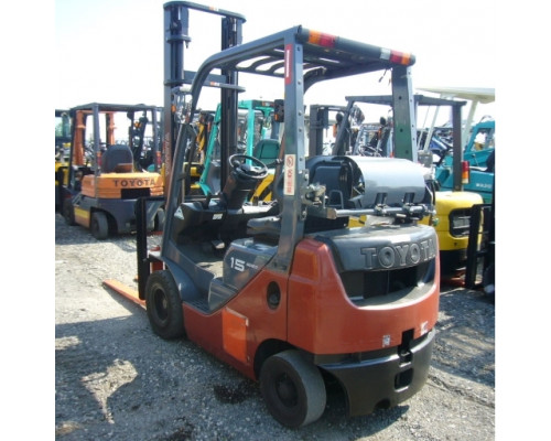 Погрузчик вилочный Toyota 8FG15 в аренду