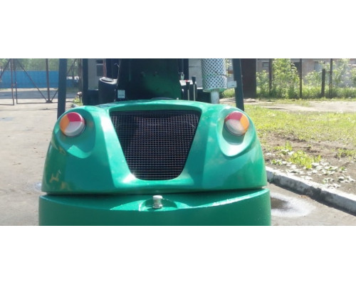 Вилочный дизельный погрузчик АМКОДОР D35-С33, D35-D28