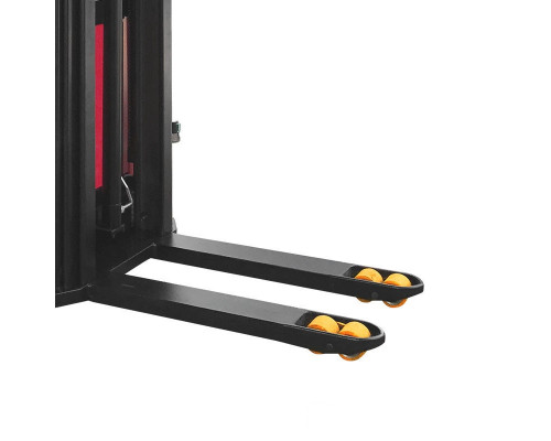 Самоходный штабелер PROLIFT SDK 1536 li-ion