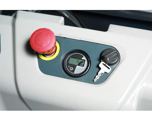 Самоходный штабелер ESL16 Li-Ion DX320