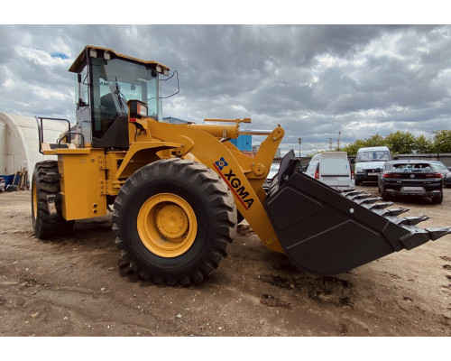 Фронтальный погрузчик XGMA XG955N