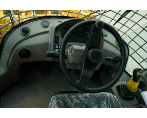 Фронтальный погрузчик WL858K